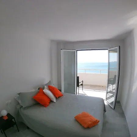 Front Penthouse - * Fuengirola