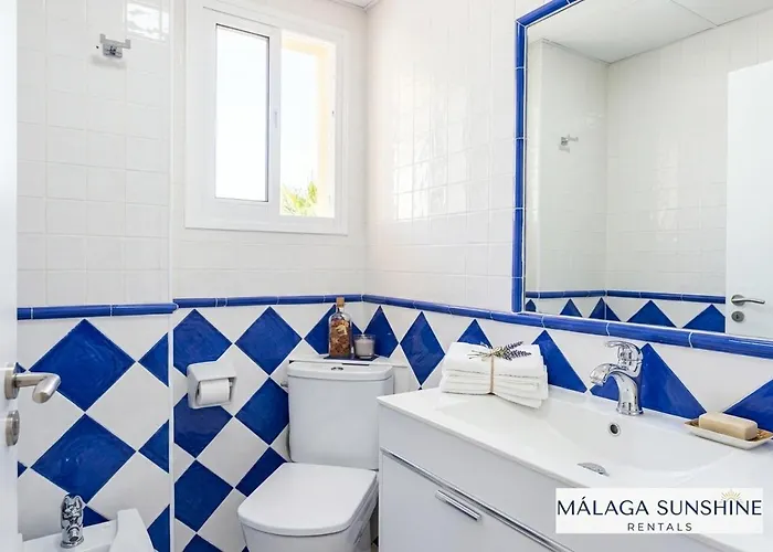 Malaga Sunshine - Front Penthouse - Апартаменты